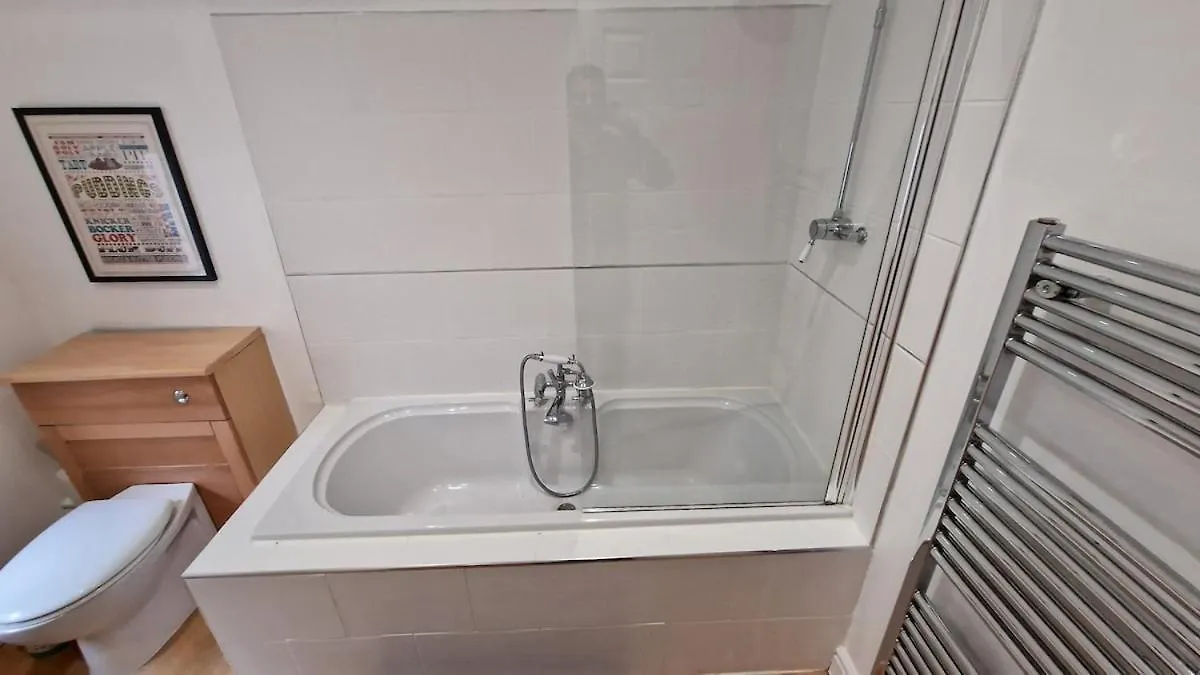 Cosy Home Nottingham The Park City Centre Free Parking 0*,